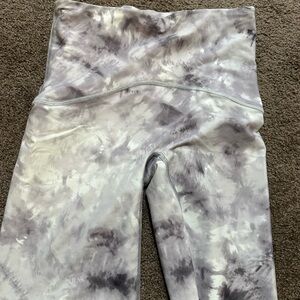 SPANX Women's Gray Tie-Dye Bike Shorts